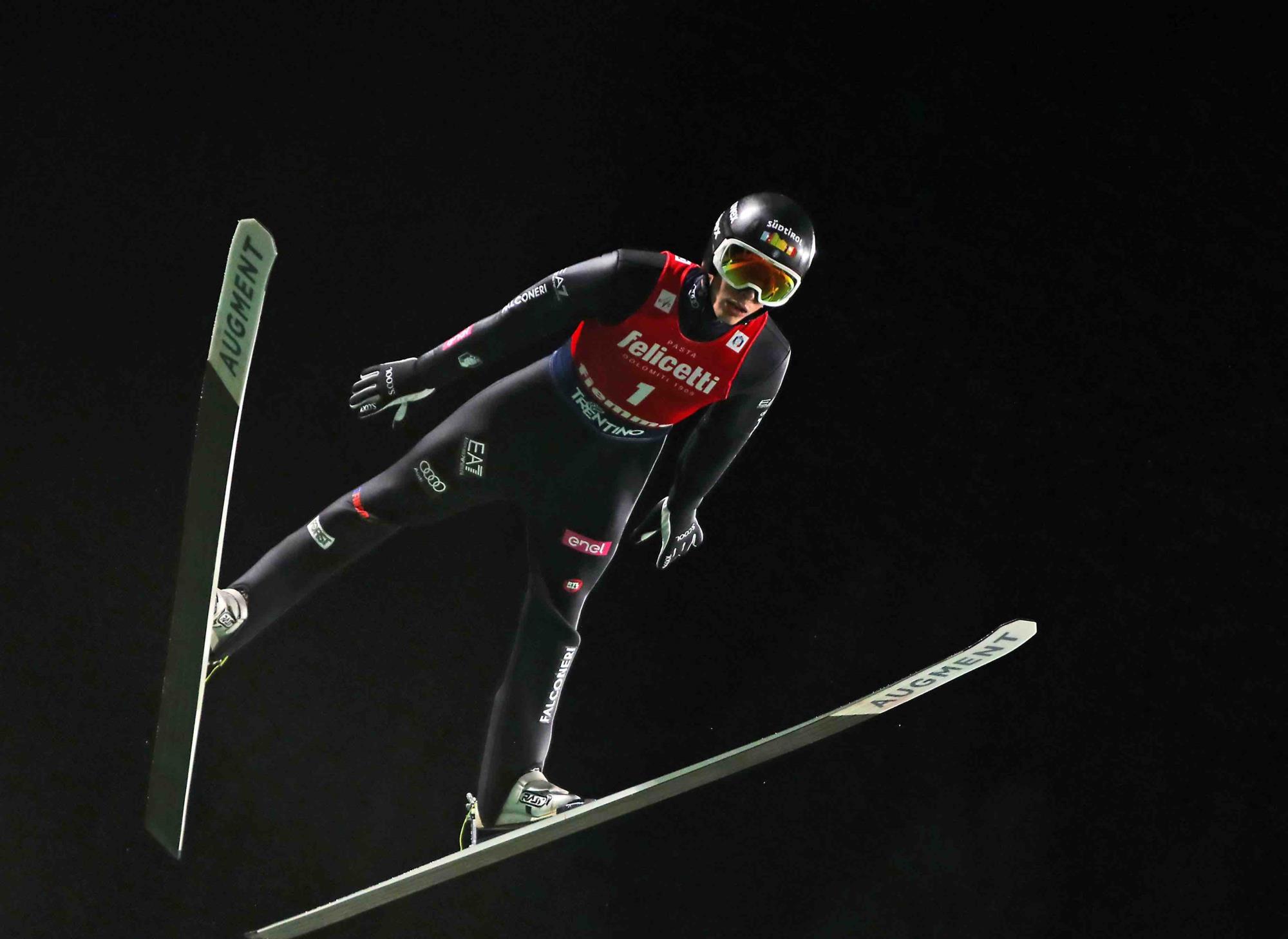 SPORT - Salto con gli Sci, Strate e Hoerl vincono la prima gara al FIS Nordic Summer Festival