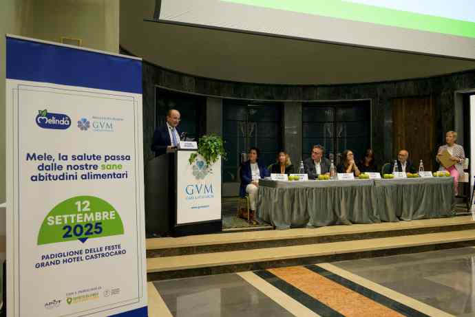 ATTUALITÀ -  Le mele? Una nuova frontiera per la ricerca