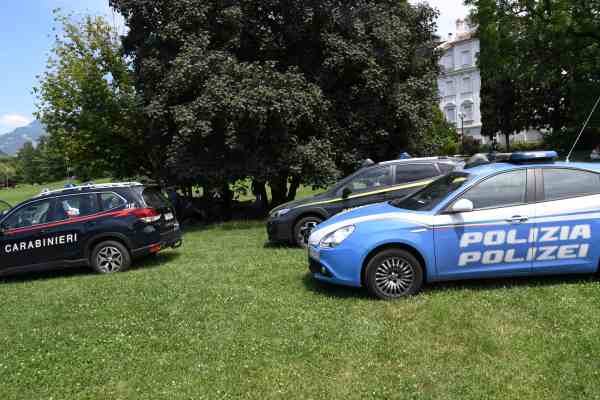 ALTO ADIGE - Bolzano: due persone arrestate e altre quattro denunciate 