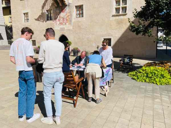 TRENTINO - Raccolta firme sulla proposta di legge sul fine vita a Cles