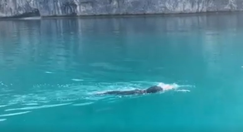 SEBINO - Traversata a nuoto da Sarnico a Pisogne in 10 ore e 32minuti