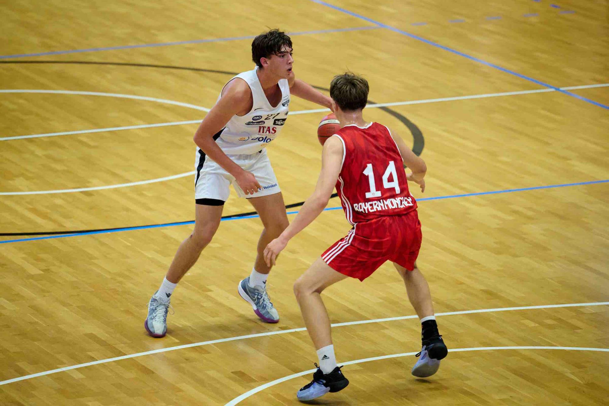 SPORT - I tre volti nuovi della Dolomiti Energia Basketball Academy