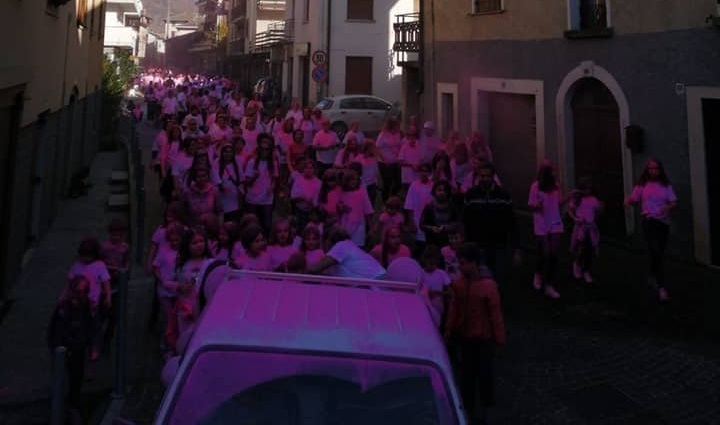 ATTUALITÀ - Camminata in rosa tra Valle Camonica e Alto Sebino