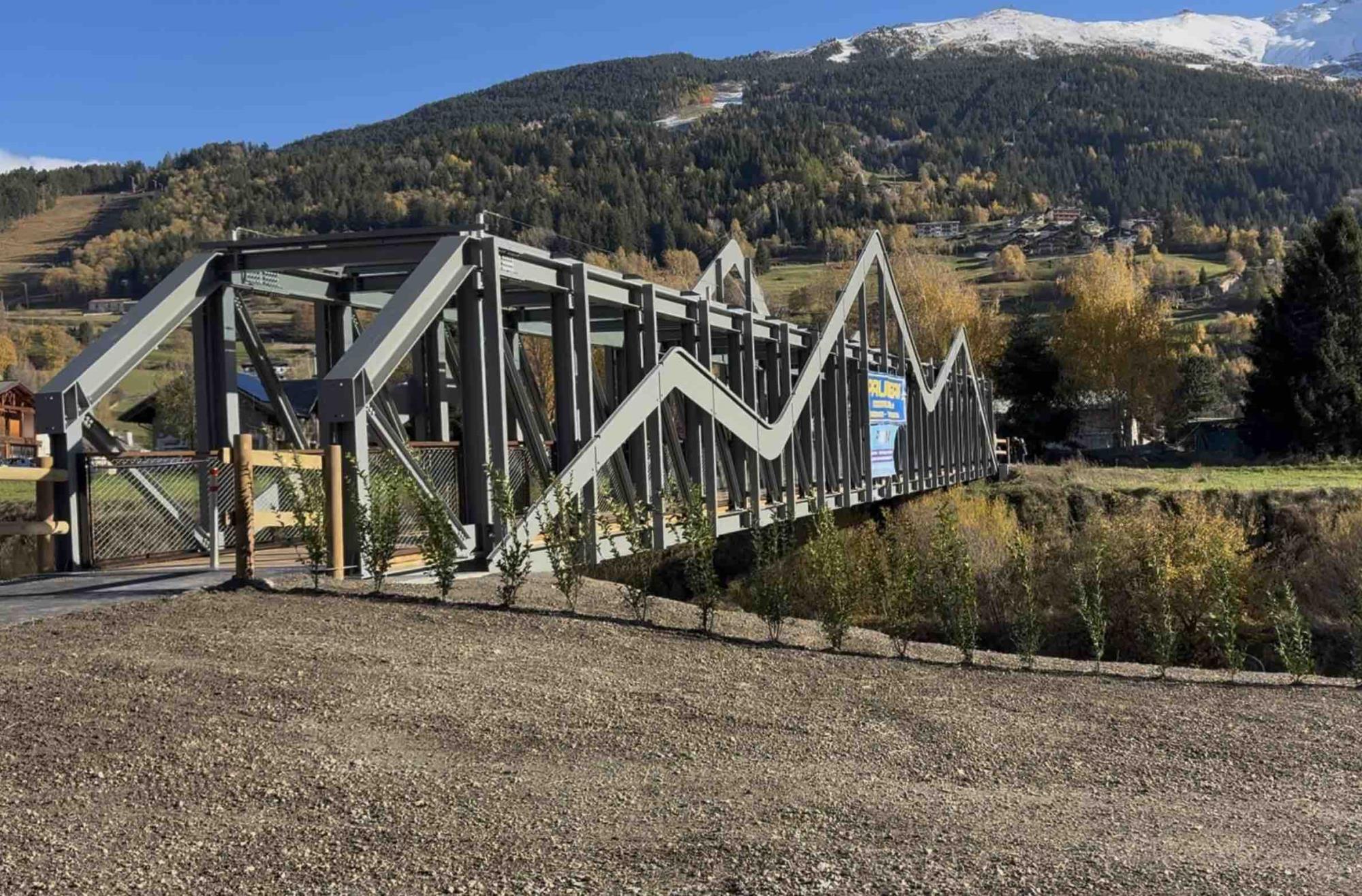 VALTELLINA - Consegnata la passerella sul Frodolfo, opera olimpica a Bormio
