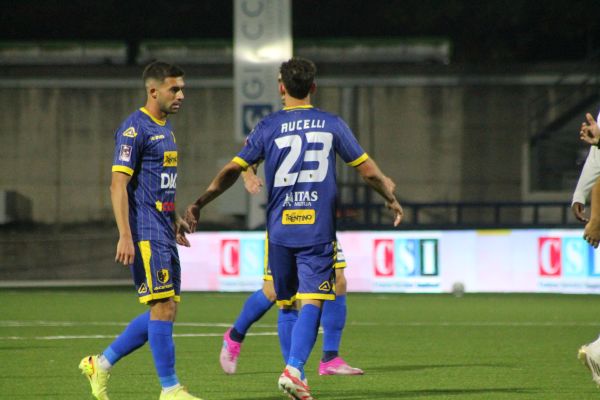 SPORT - Calcio, serie C: il Trento batte 1-0 la Pro Vercelli