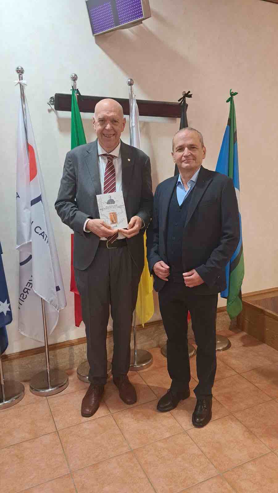 ATTUALITÀ - Roma, presentato libro su missionario Pizzini