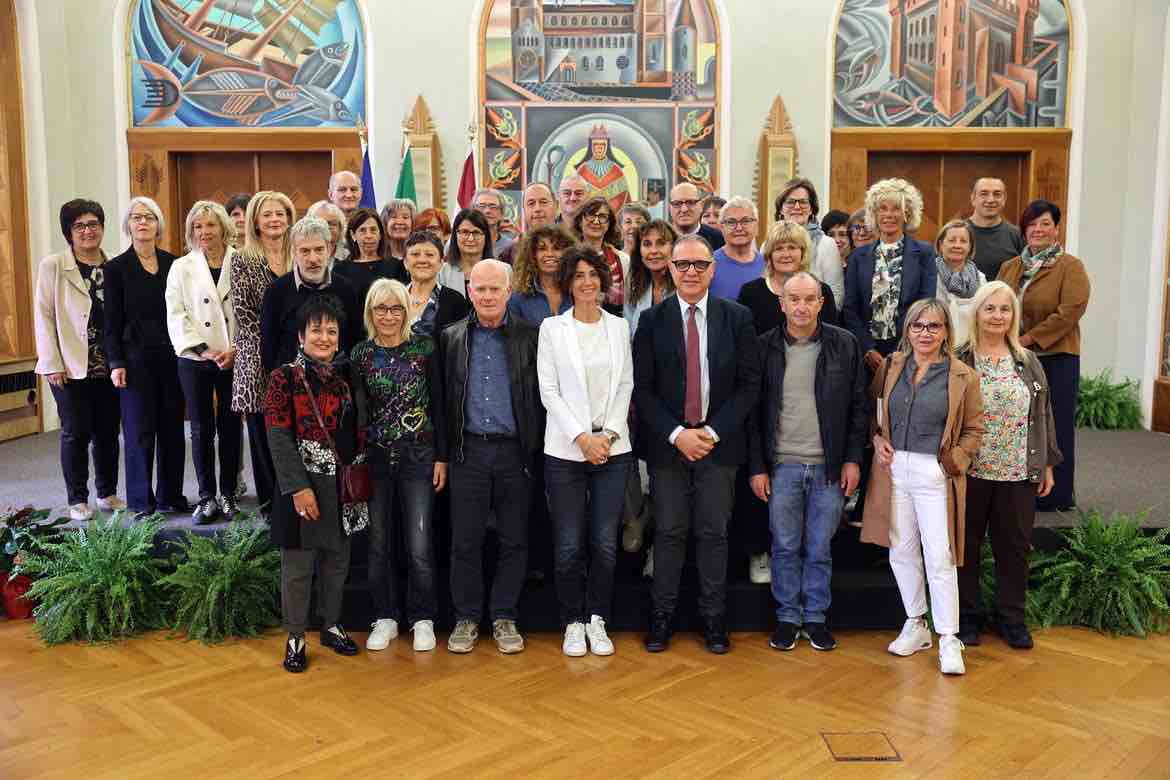 ATTUALITÀ - Trento, in Sala Depero il saluto a 90 pensionati del mondo della scuola