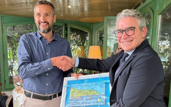 VALLE CAMONICA - Rinnovato il gemellaggio tra Ponte di Legno e Recco