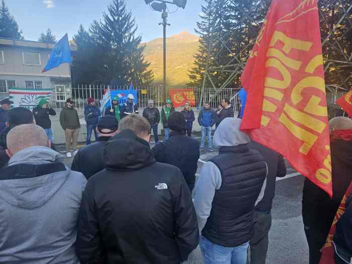 TRENTINO - Incidente mortale alle Acciaierie Venete: alta adesione allo sciopero