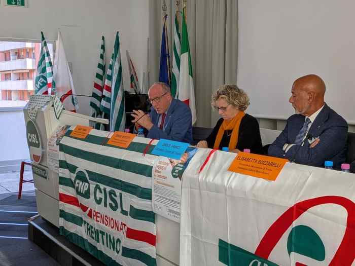 ATTUALITÀ - "Mind the Gap", focus su solitudine e fragilità