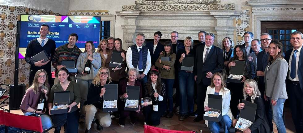 EVENTO - Bollicine di creatività, premiazioni a Palazzo Roccabruna