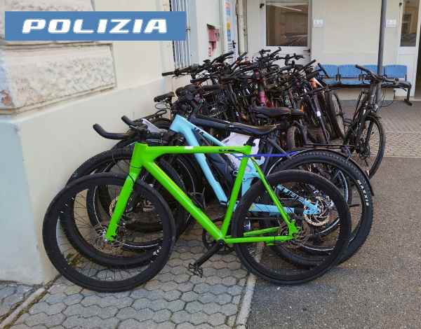 CRONACA - Recuperate dalla Polizia di Stato 23 biciclette rubate