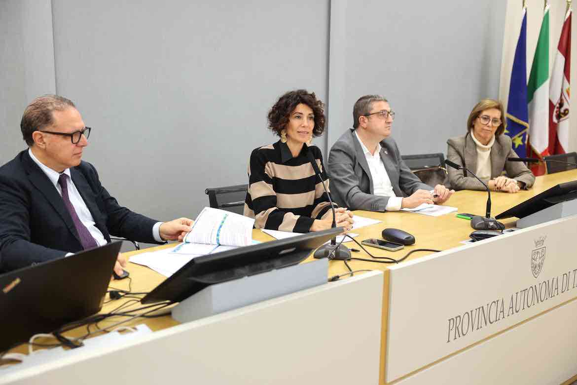 ATTUALITÀ - DDL Carenze, la "terza via" trentina per la scuola