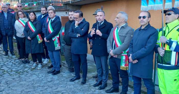 SEBINO - Monte Isola: ricordato il mitragliamento della motonave Iseo