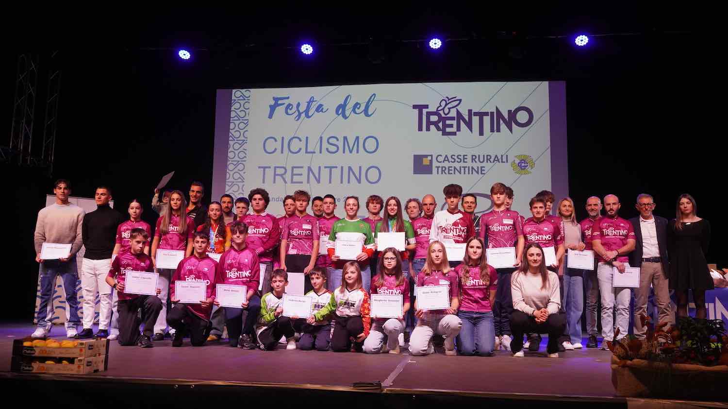 SPORT - Il ciclismo trentino ha festeggiato ad Andalo un 2025 da applausi