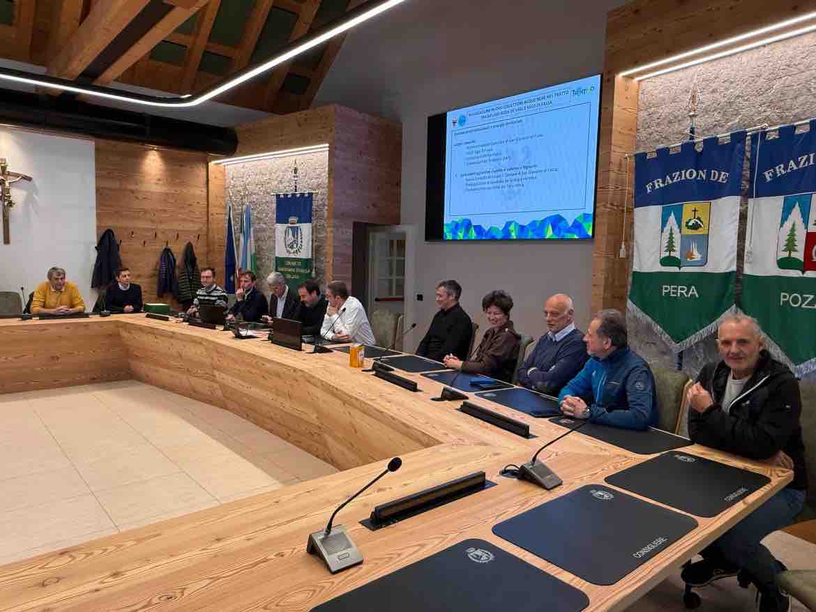 VAL DI FASSA - Rifugio Roda de Vael, terminati i lavori al collettore delle acque nere