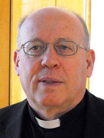 VALLE CAMONICA - Ponte di Legno in lutto, è morto monsignor Claudio Delpero 