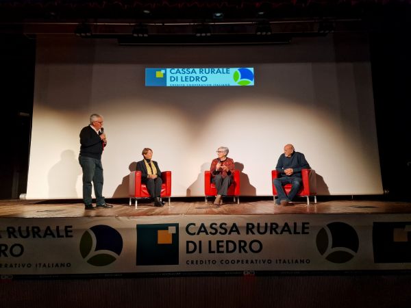 TRENTINO - I giovani premiati per lo studio e lo sport