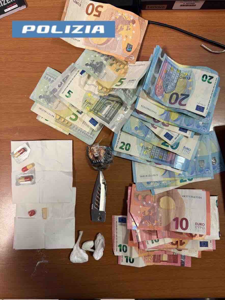 ALTO ADIGE - Bolzano, pusher denunciato e droga sequestrata