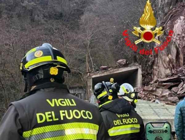 CRONACA - Frana a Sonvico di Pisogne, interrotta la strada per la Val Palot