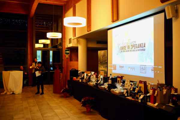 TRENTINO - Raccolti più di 4mila euro per la Neurochirurgia Trentina