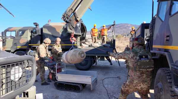 TRENTINO - Disinnesco bomba a Rovereto: riaperta la zona rossa