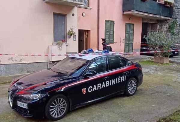 CRONACA - Marito accoltella la moglie di 45 anni a Capriolo: è grave