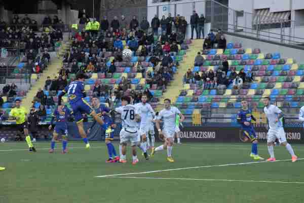 SPORT - Calcio, Serie C: al Briamasco Trento e Lecco pareggiano