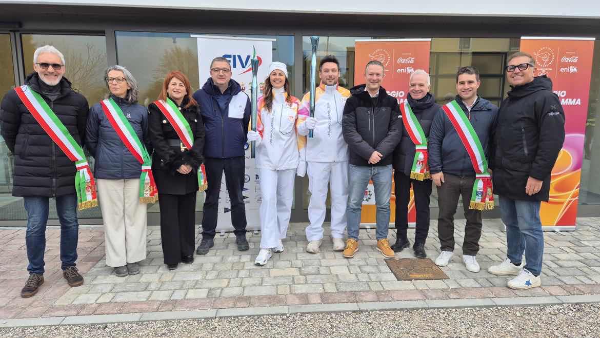 SPORT - Emozione e partecipazione per la torcia olimpica a Riva del Garda, Arco e Torbole