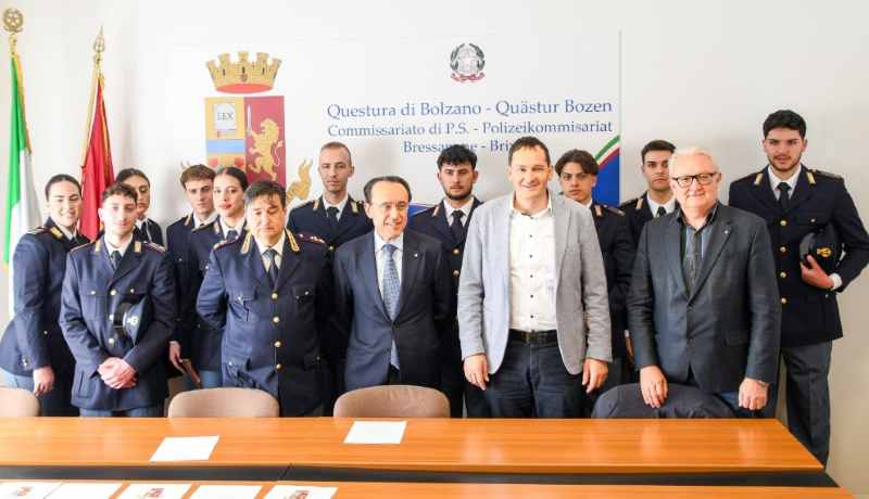 ALTO ADIGE - Due nuovi Vice Ispettori e otto nuovi agenti della Polizia di Stato