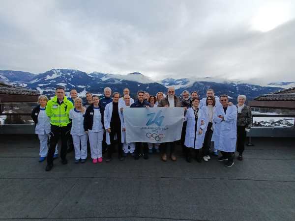 ATTUALITÀ - Ospedale di Cavalese, consegnata la bandiera di Milano Cortina 2026