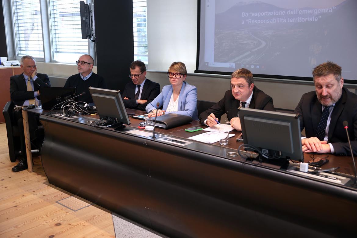 ATTUALITÀ - Rifiuti, il Trentino chiude il ciclo: necessari impianto e autonomia entro il 2033