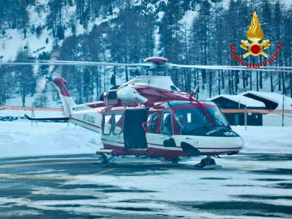 CRONACA - Soccorso snowboarder fuoripista a Livigno