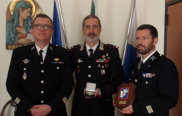 ATTUALITÀ - La Gendarmeria francese si confronta con i carabinieri del Trentino Alto Adige