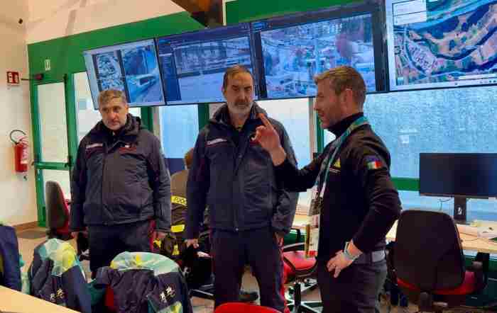 ATTUALITÀ - Il comandante regionale dei carabinieri alla Sala operativa di Cavalese