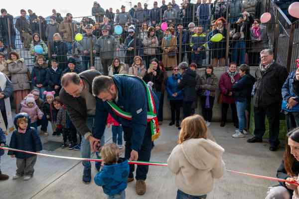 VALLE CAMONICA - Inaugurata la scuola dell'Infanzia di Malegno