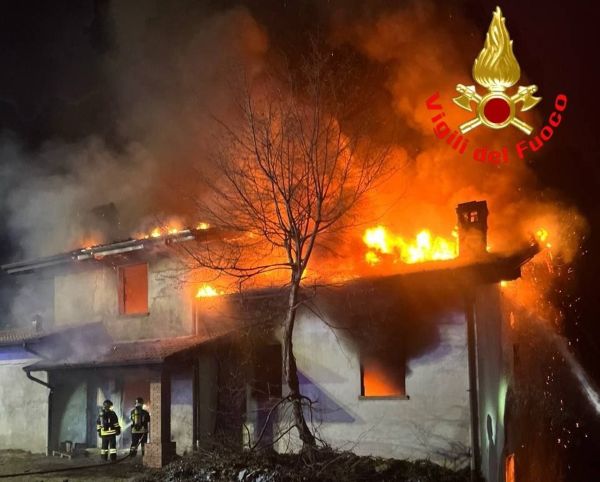 CRONACA - Devastante incendio in un'abitazione del Comune di Brione
