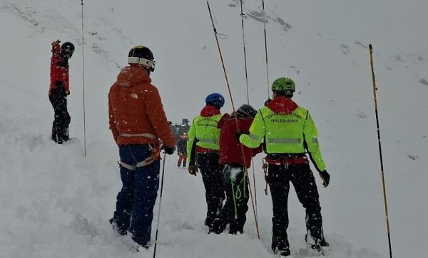 CRONACA - Valanga su una pista rossa a San Martino di Castrozza