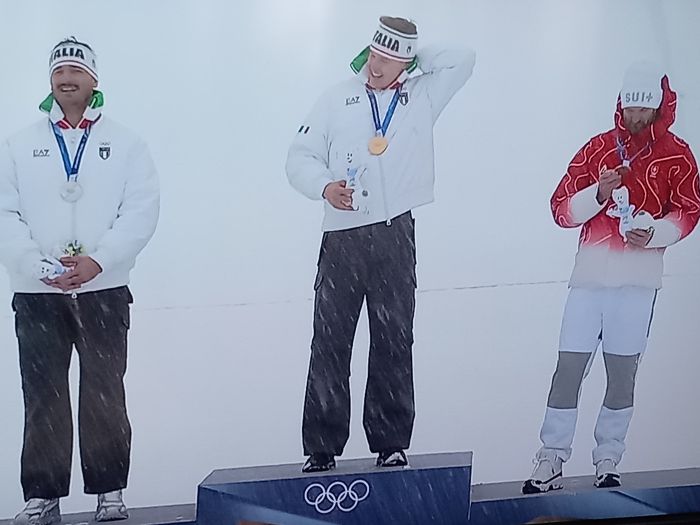 SPORT - Olimpiadi: doppietta azzurra nello skicross, oro al trentino Deromedis