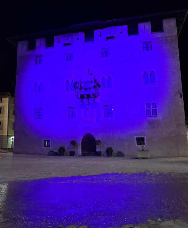 TRENTINO - Cles, “Oltre la crisi. Noi”: l'iniziativa del Comune