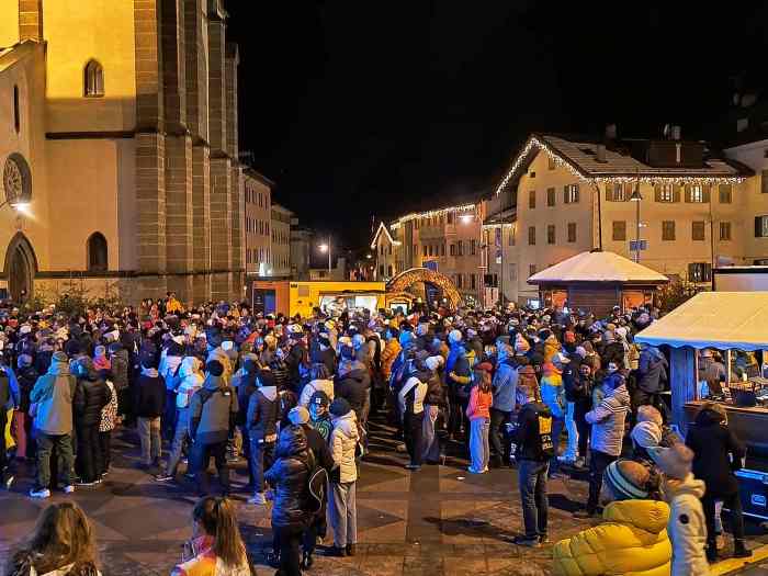VAL DI FIEMME - Olimpiadi, grande emozione a Predazzo Ski Jumping stadium