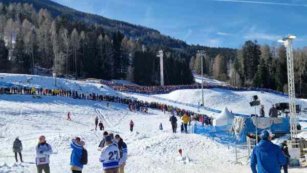 TRENTINO - Olimpiadi: l'attività dei volontari in Val di Fiemme