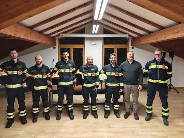 ATTUALITÀ - Rinnovate le cariche dei pompieri volontari di Vigo-Darè