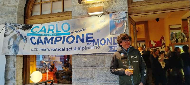 SPORT - L'abbraccio di Ponte di Legno al neo campione del mondo Carlo Mazzoleni