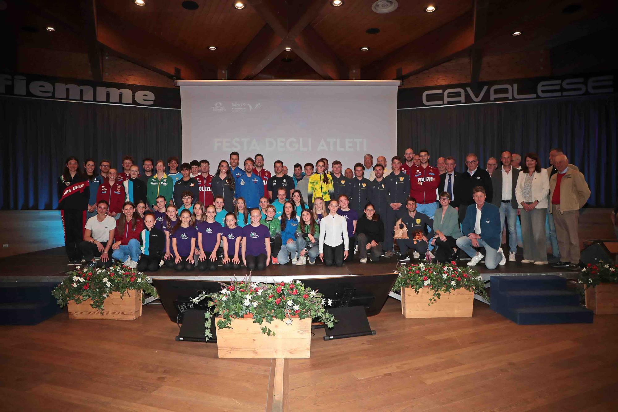 VAL DI FIEMME - Olimpiadi e non solo, la Festa degli Atleti ha acceso Cavalese