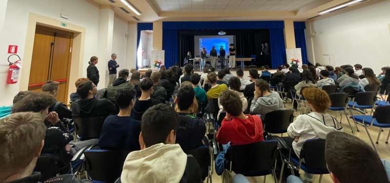 ATTUALITÀ - "Conosciamo l'Autonomia", tappa a San Giovanni di Fassa