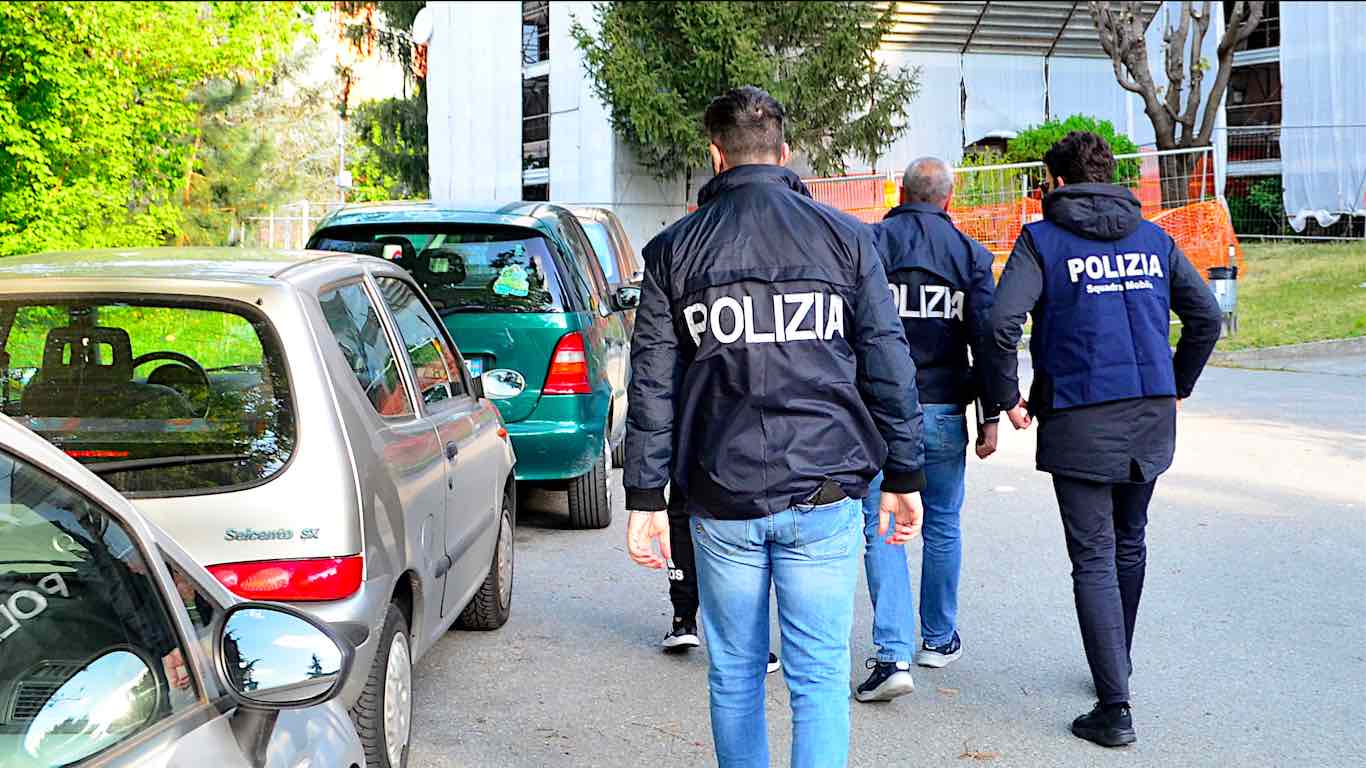 CRONACA - Spaccio di droga, 24enne extracomunitario arrestato in Valtellina