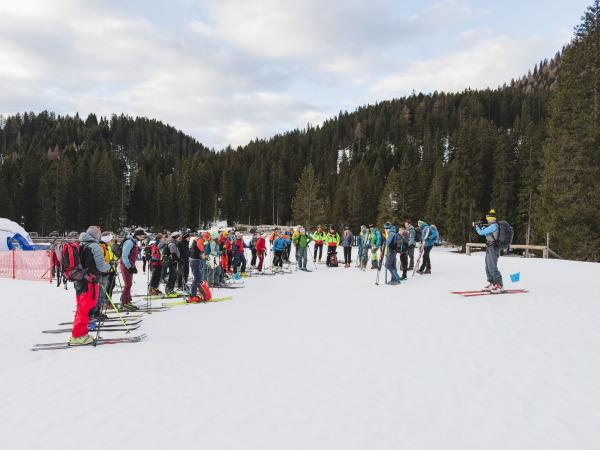 EVENTO - Serodoli & Friends: giornata sugli sci d'alpinismo a Campiglio 