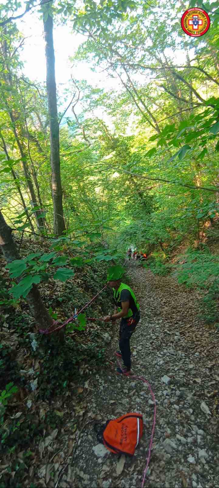 CRONACA - Gardone Riviera, intervento per escursionista infortunata