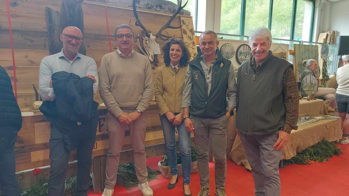 CAMPIGLIO - Caccia, da 40 riserve alla Rassegna trofei dei distretti di Chiese, Giudicarie, Ledro e Rendena